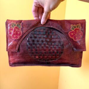 VTG 70s Leather Clutch Woven Basketweave Floral Burgundy Handbag Made in India